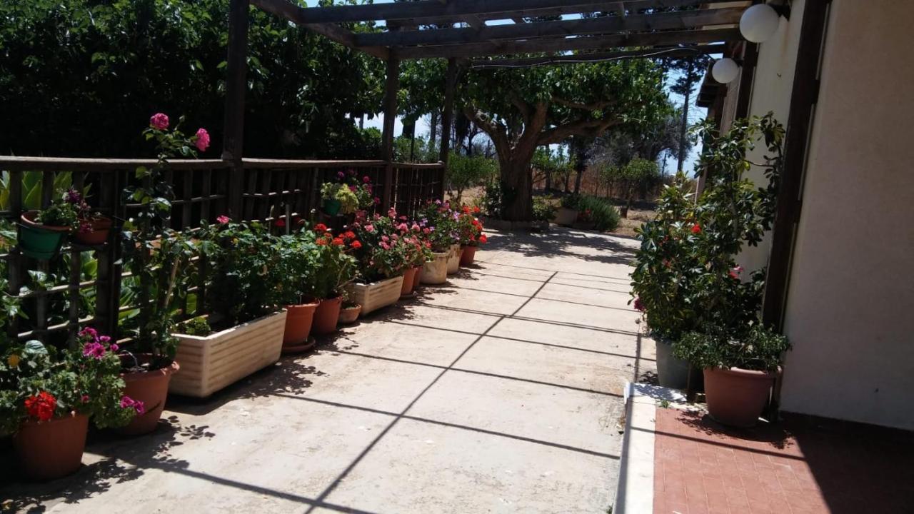 Il Gazebo Bed & Breakfast Scoglitti Exterior foto